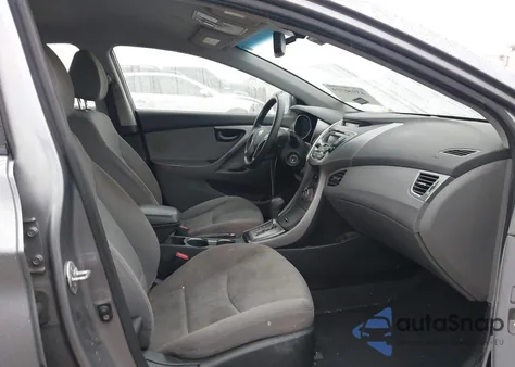 2013 Hyundai Elantra Gls z USA, uszkodzony, nr VIN KMHDH4AE6DU951664